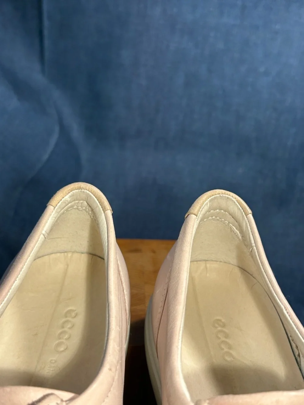 Ecco buttery leather soft lace up sneakers 5